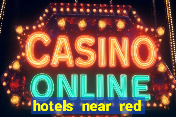 hotels near red hawk casino