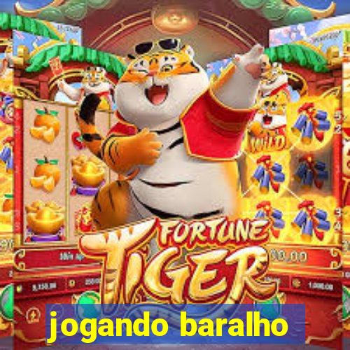 jogando baralho